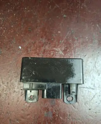 Glow plug pre-heat relay