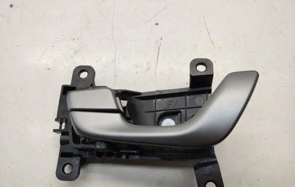 Hyundai Kona I Front door interior handle 82613J9000