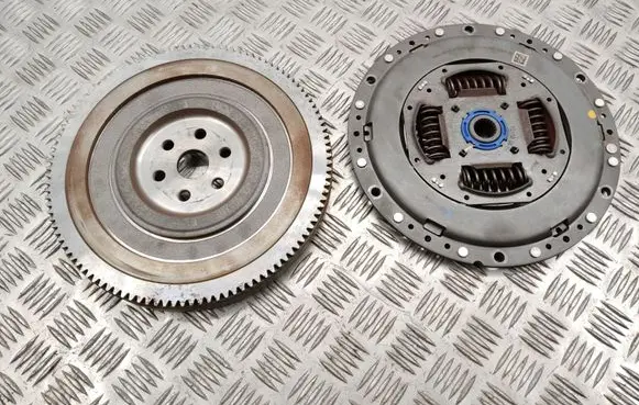 Ford Galaxy Clutch set kit LX687550CA