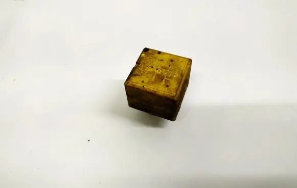 Renault Espace III Other relay 7700844253