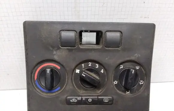 Opel Zafira A Climate control unit 024420732 90559839