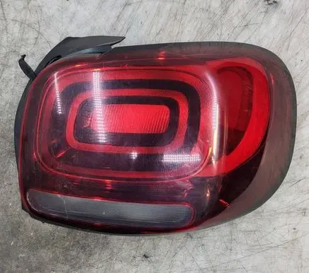 Citroen C3 Aircross Rear/tail lights 208025