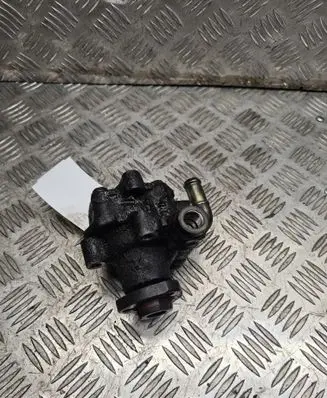 Volkswagen Golf IV Power steering pump 1J0422154A