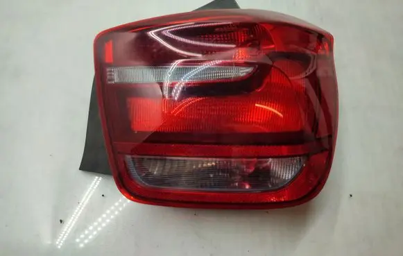 BMW 1 F20 F21 Rear/tail lights 7270096