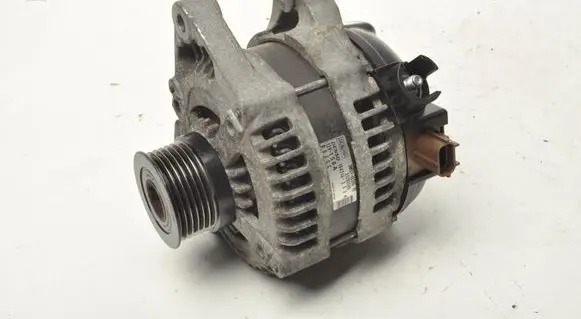 Volvo V50 Generator/alternator 3M5T10300YE
