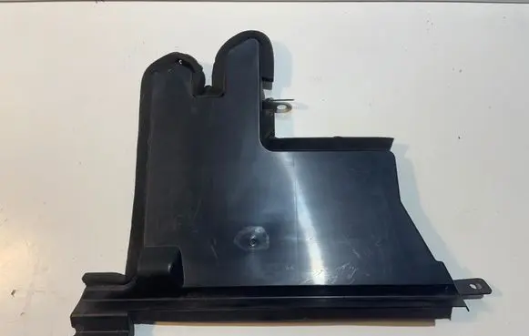 Nissan Leaf II (ZE1) Radiator cooling fan shroud 921845sh0a