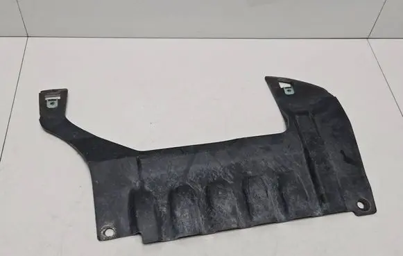 BMW X1 E84 Rear bumper underbody cover/under tray 7307791 16779 19017414