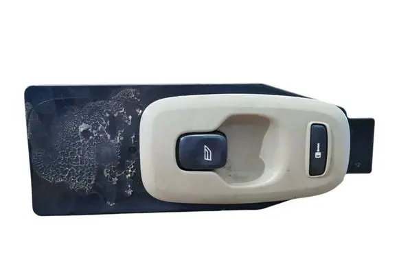 Volvo XC90 Electric window control switch 30746075