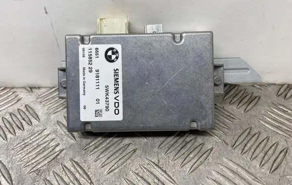 BMW 5 E60 E61 Camera control unit module 9181111 66519181111