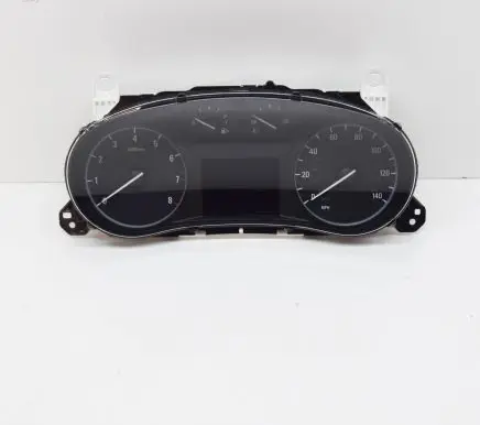 Opel Mokka Speedometer (instrument cluster) 812372274 42483698