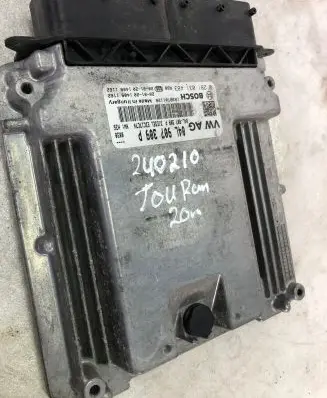 Volkswagen Touran III Engine control unit/module 04l907309p