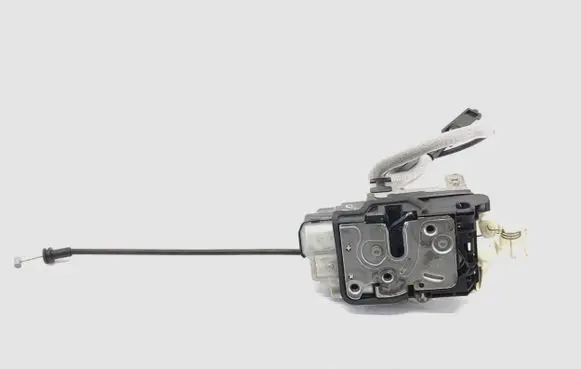 Volvo V40 Front door lock 31391822