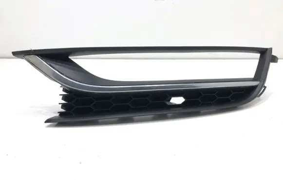 Volkswagen PASSAT B7 Front bumper lower grill 561853665A
