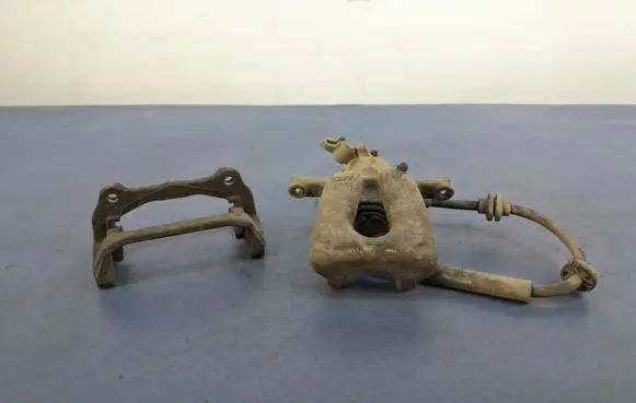 Alfa Romeo 159 Rear brake caliper