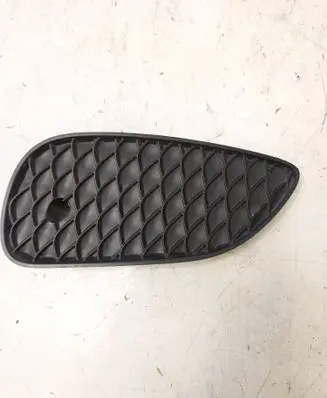 Mercedes-Benz GLA W156 X156 Front bumper corner part panel trim A1568853322 11279981