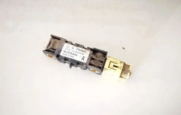 Nissan Almera N16 Airbag deployment crash/impact sensor 98830ay00a 0285003019