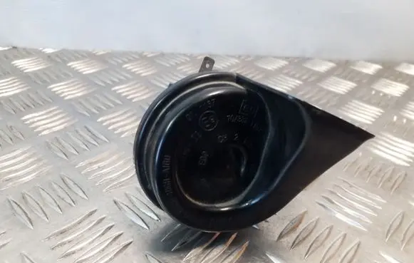 Nissan Almera Tino Horn signal