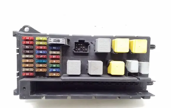 Mercedes-Benz Sprinter W906 Fuse module A9065450401
