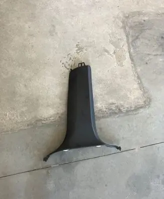 BMW X5 F15 (B) pillar trim (bottom) 735430603