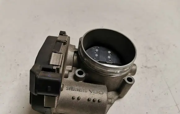 Audi A6 C7 Throttle valve 06E133062G