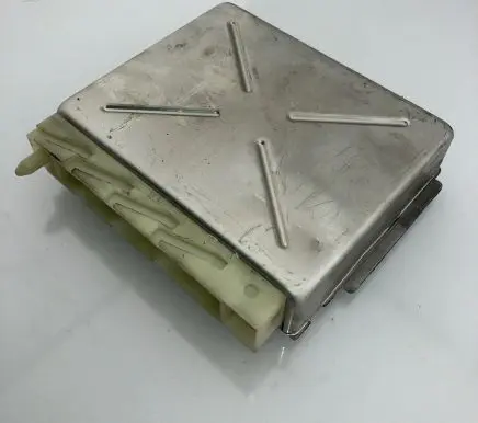 Volvo S80 Engine control unit/module 1T0002207 T99061711 P09472349