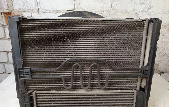 BMW X1 E84 Radiator set 7588974 5020606 MB9523E89T