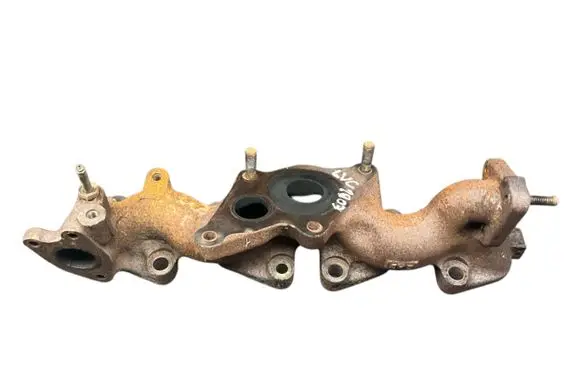 Isuzu D-Max Exhaust manifold 8981506872