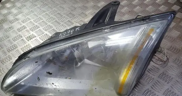 Ford Focus Headlight/headlamp E410180 E410181