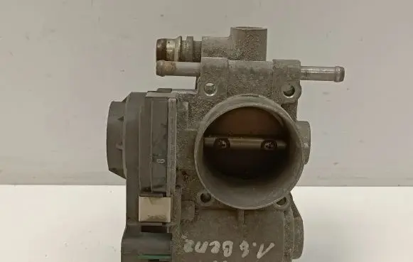 Opel Zafira B Throttle valve 055559227 25378492A