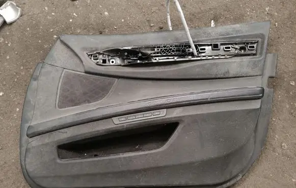 BMW 7 F01 F02 F03 F04 Front door card panel trim 0014051022