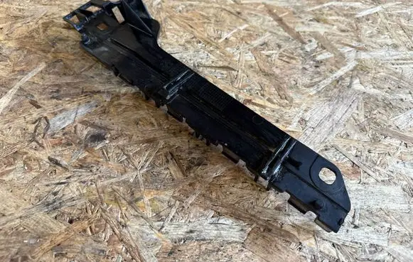 Alfa Romeo 159 Front bumper mounting bracket 60691362
