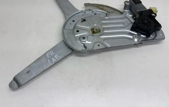 Volvo S60 Front door window regulator with motor 106469