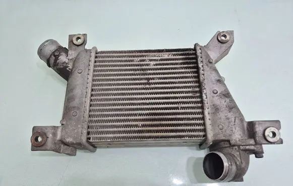 Nissan X-Trail T30 Intercooler radiator 