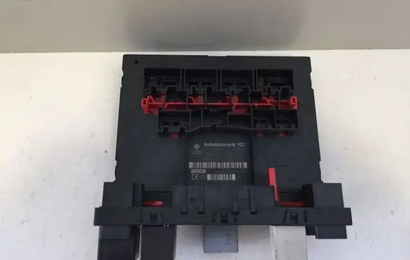 Audi A3 S3 8P Comfort/convenience module 8P0907279A