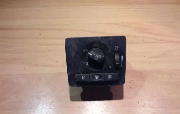 Volvo V50 Light switch 30669735