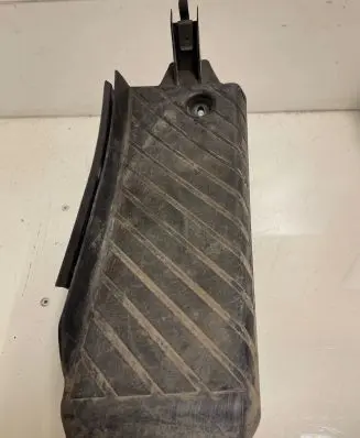 Audi A6 S6 C6 4F Foot rest pad/dead pedal 4F1864777A