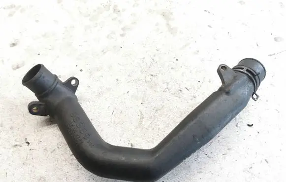 Mazda 626 Intercooler hose/pipe