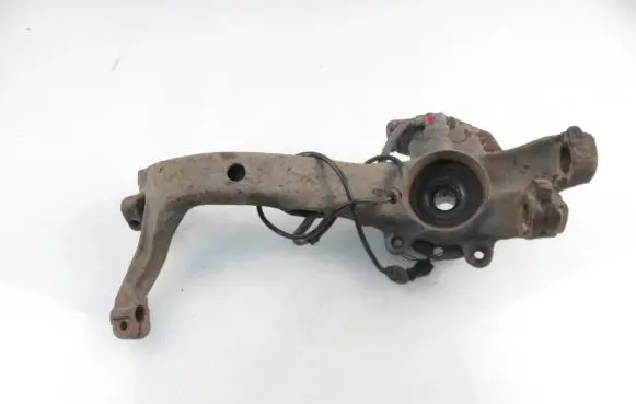 Audi A4 S4 B5 8D Front wheel hub spindle knuckle 8D0413031AC