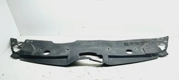 Toyota Corolla Verso AR10 Radiator trim 532810F010