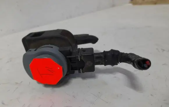 Nissan Qashqai Vacuum valve 8200575400