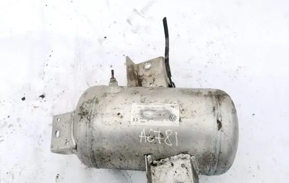 Volkswagen Phaeton Vacuum air tank 3D0616201 15.1580-0014.2