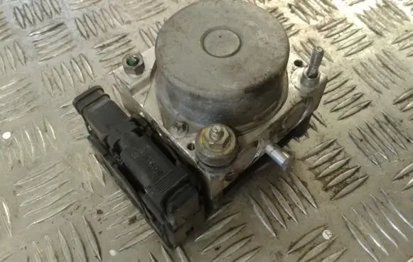 Renault Modus ABS Pump 0265800558