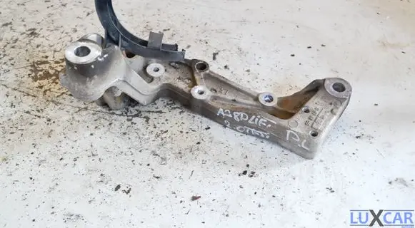Audi A3 S3 8P Front lower control arm/wishbone 1K0199295E
