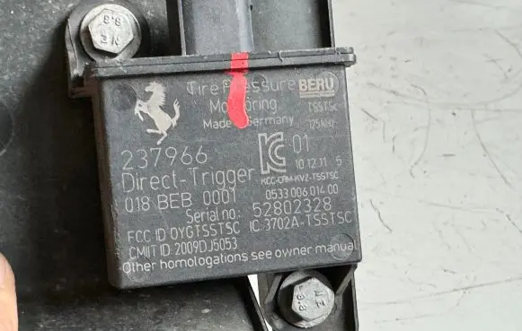 Maserati GranTurismo Tire pressure control unit 237966 52802328 053300601400