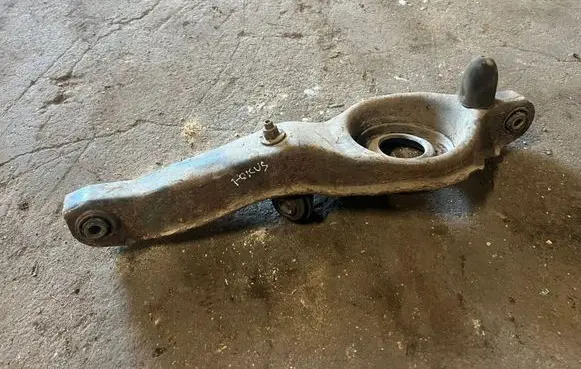 Ford Focus Rear control arm