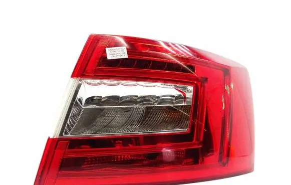 Skoda Octavia Mk3 (5E) Rear/tail lights