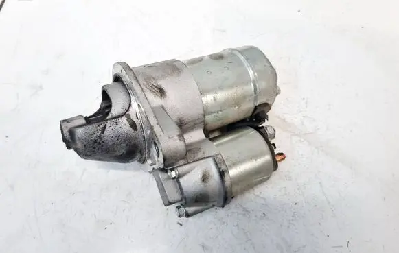 Opel Astra H Starter motor S2001