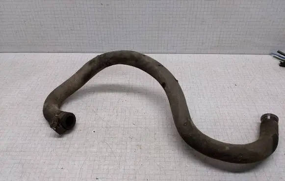 Volvo S60 Engine coolant pipe/hose