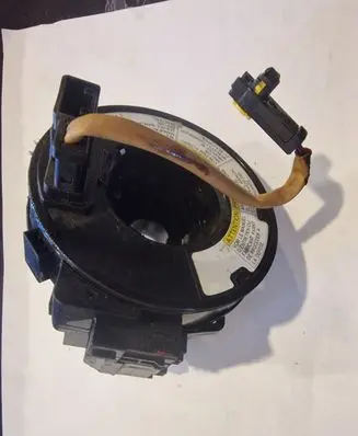Suzuki Grand Vitara II Airbag slip ring squib (SRS ring) 