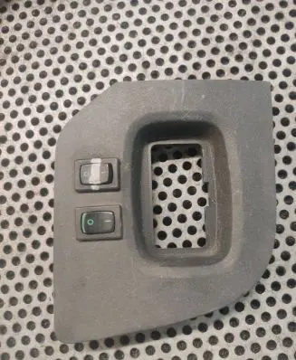 Renault Master III AUX in-socket connector 688300002R 6321S2867